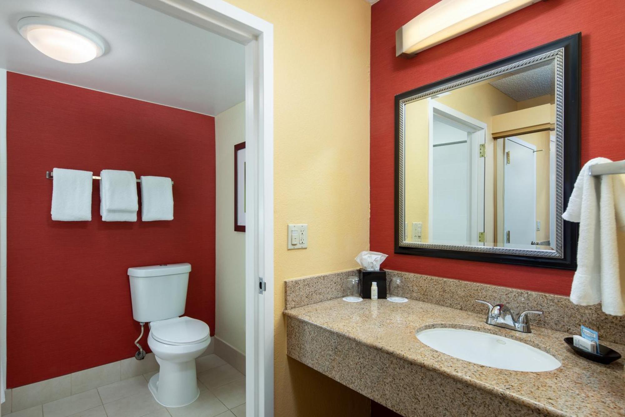 Courtyard By Marriott Sorrento Valley Hotel San Diego