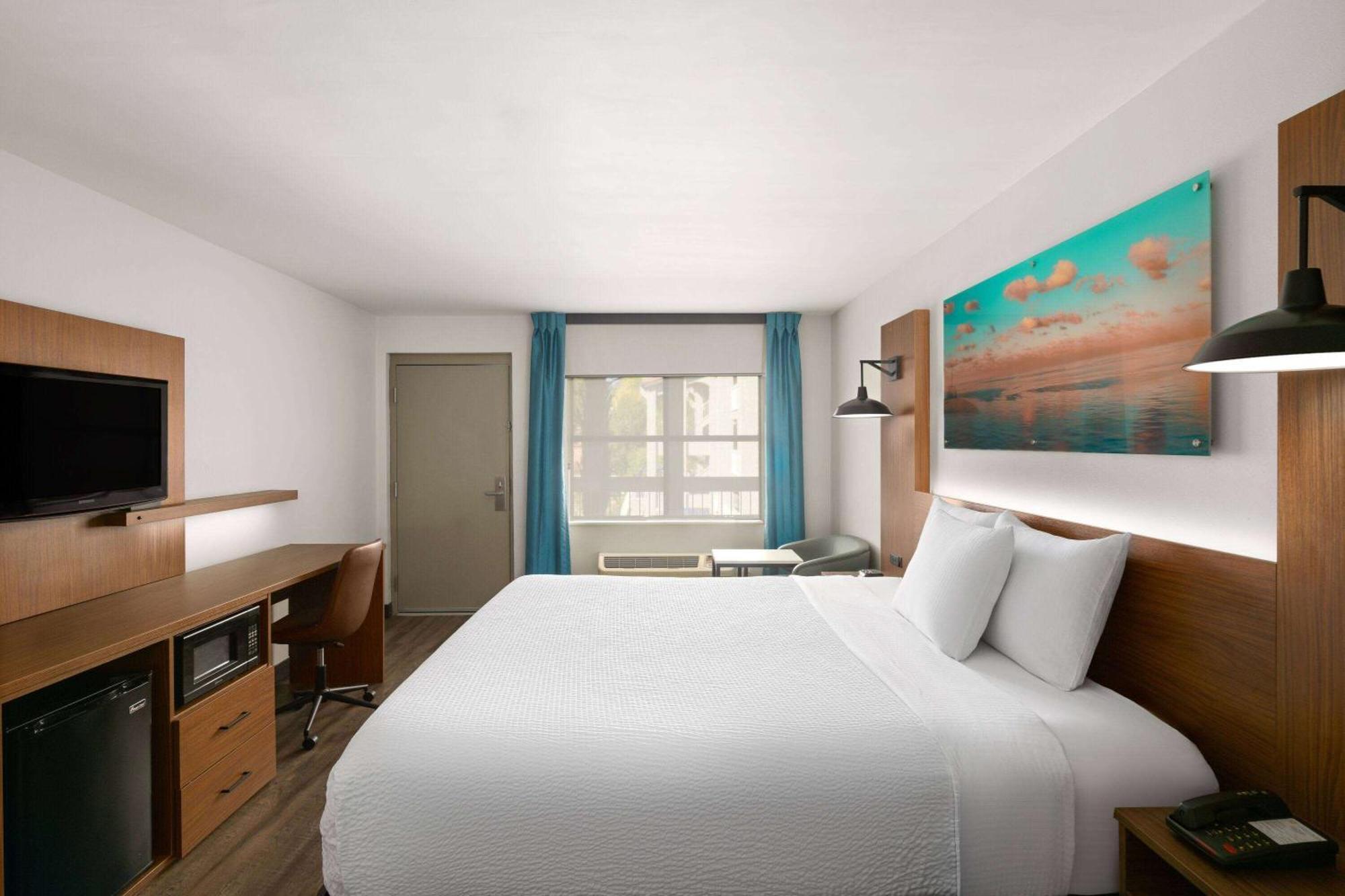 Hotel La Quinta By Wyndham - Miramar 3*