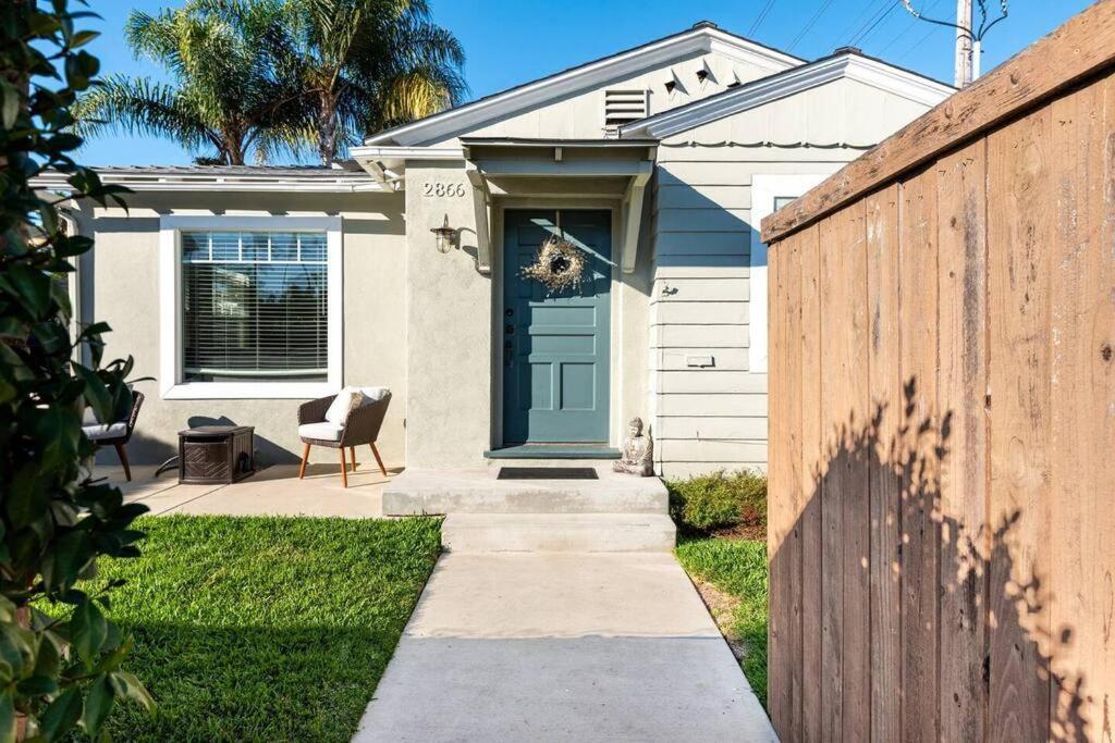 Holiday home Charming Mid-century Craftsman, Hot Tub With Serene Yard San Diego