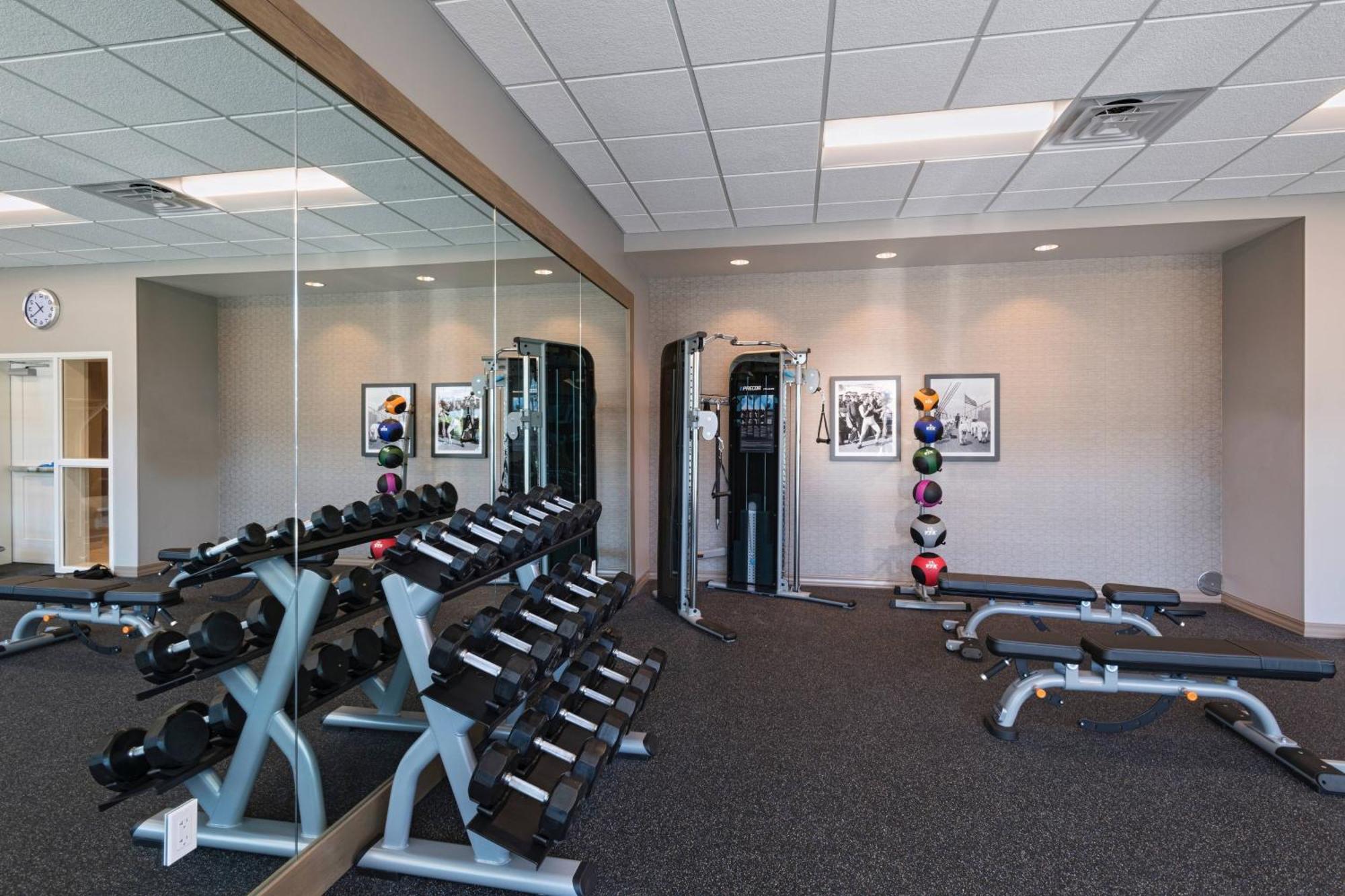 Hotel Towneplace By Marriott Airport/liberty Station 3*