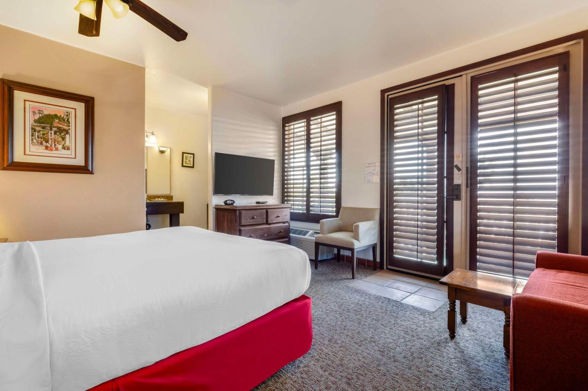 Western Hacienda Old Town 3*