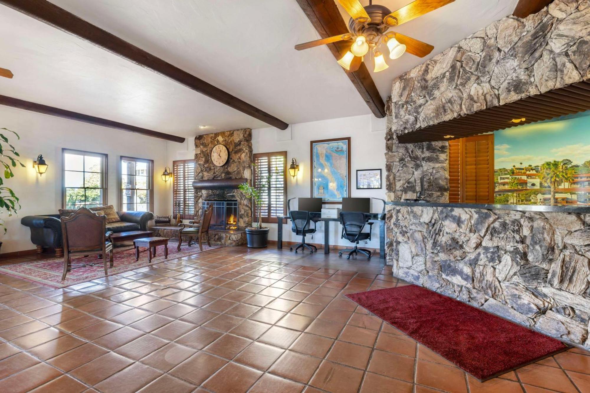 Western Hacienda Old Town Hotel 3*