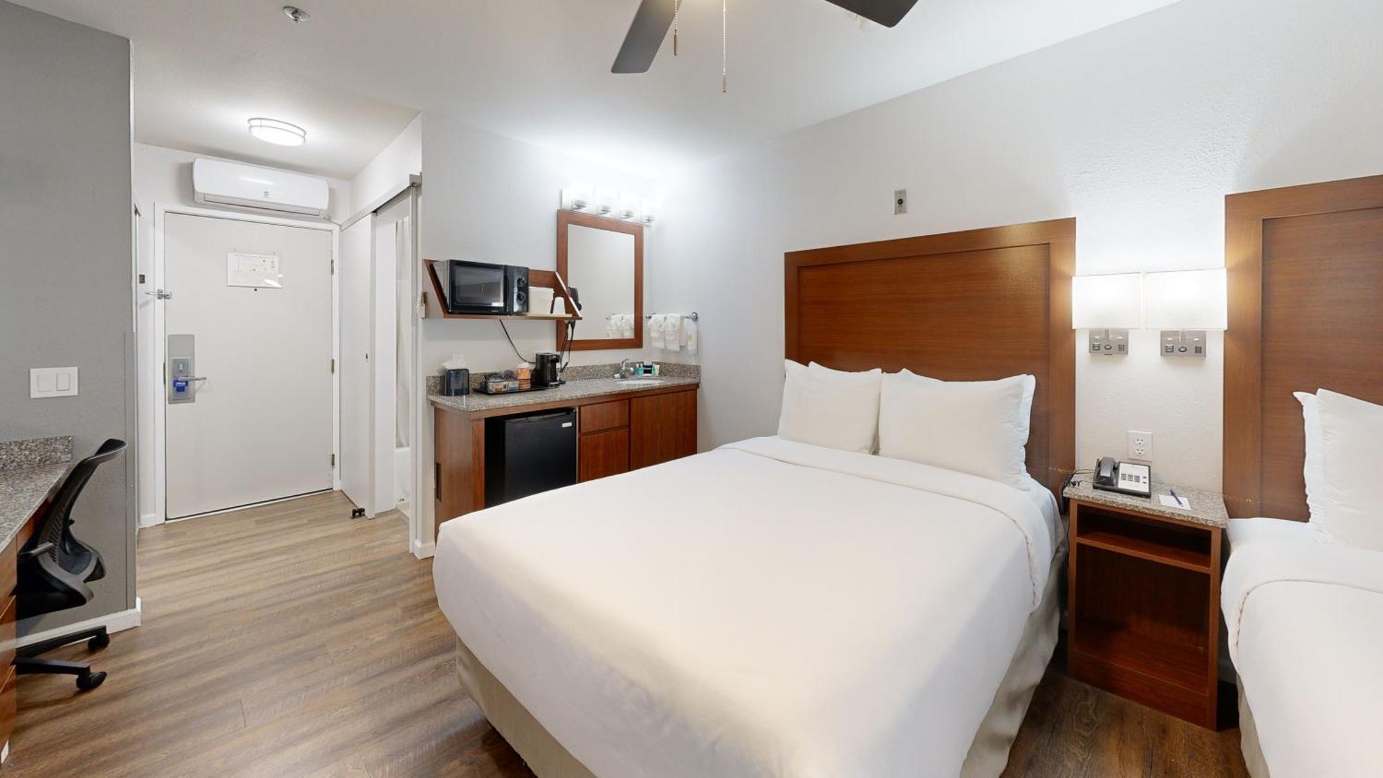 Comfort Gaslamp Convention Center Inn 3*