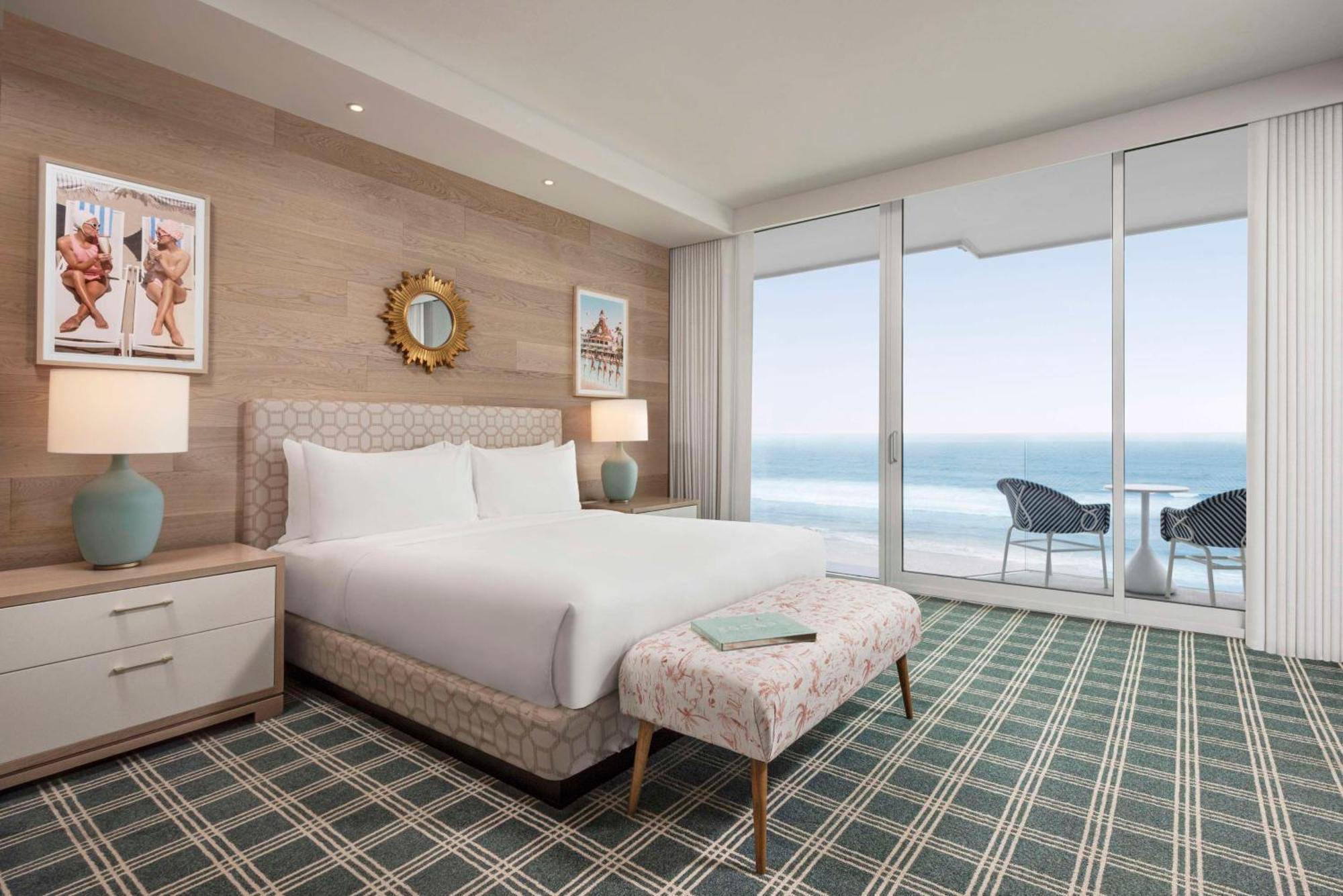 Del Coronado, Curio Collection By Hilton San Diego