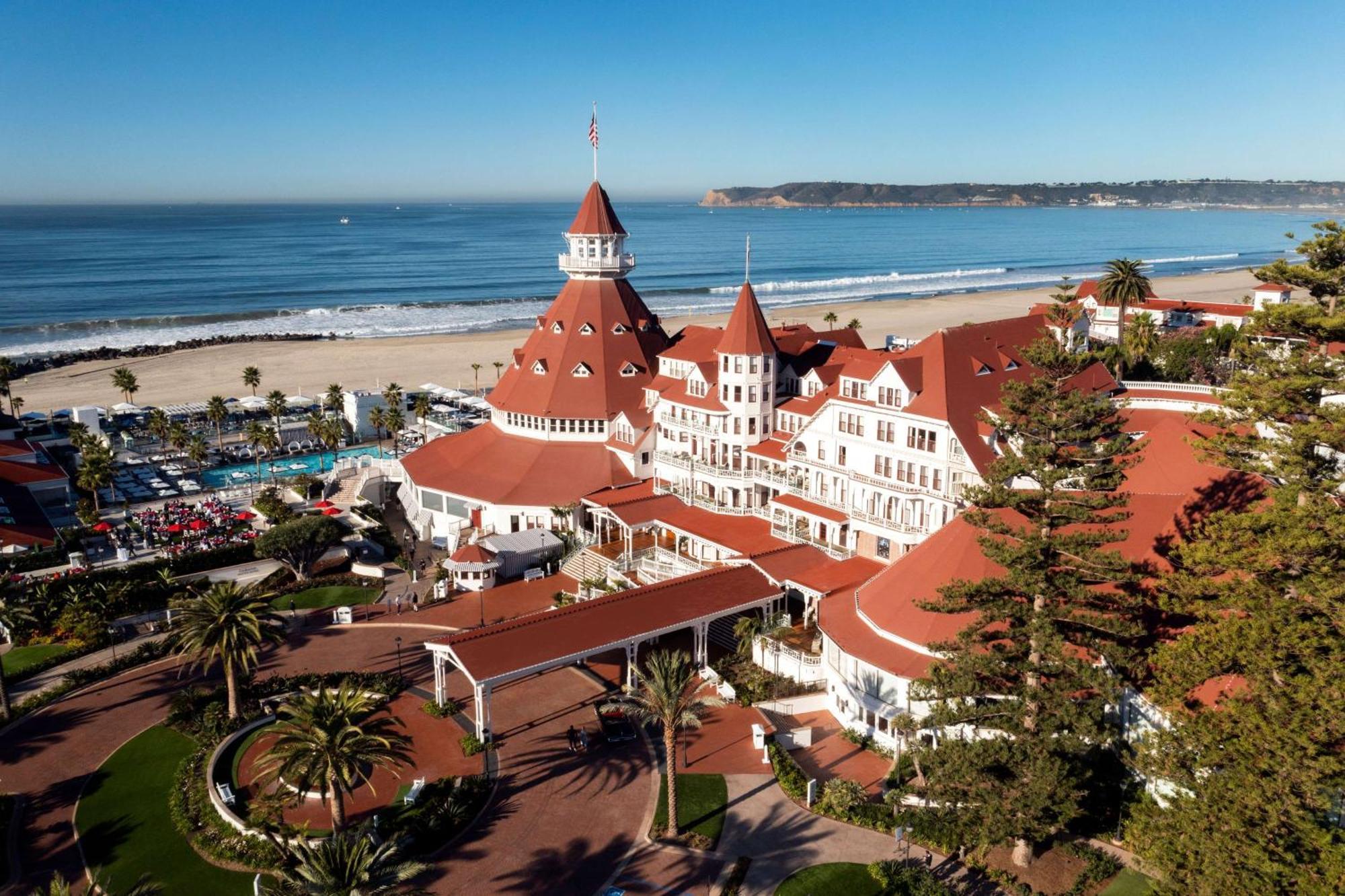 Del Coronado, Curio Collection By Hilton 4*