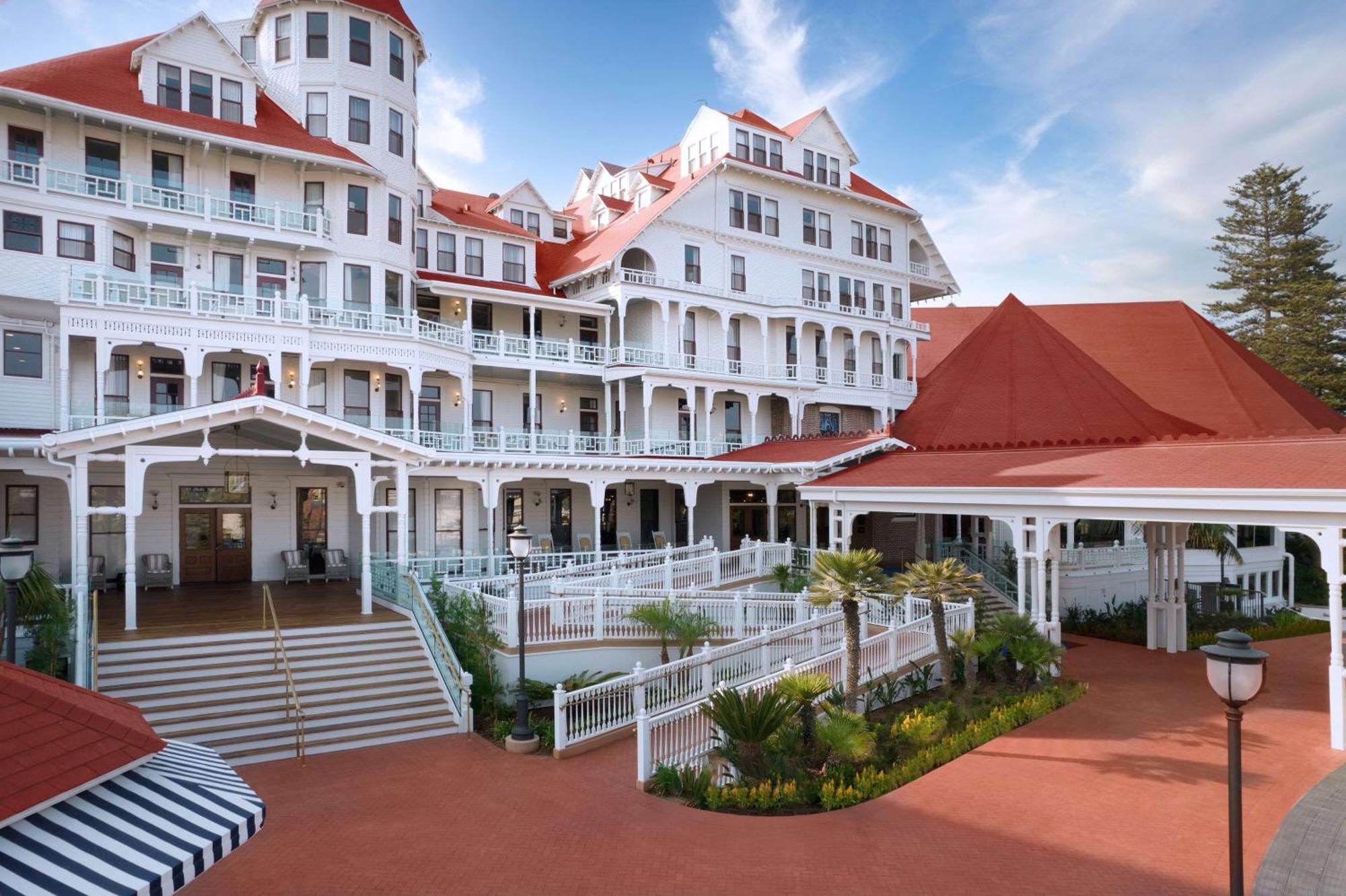 Del Coronado, Curio Collection By Hilton Resort 4*