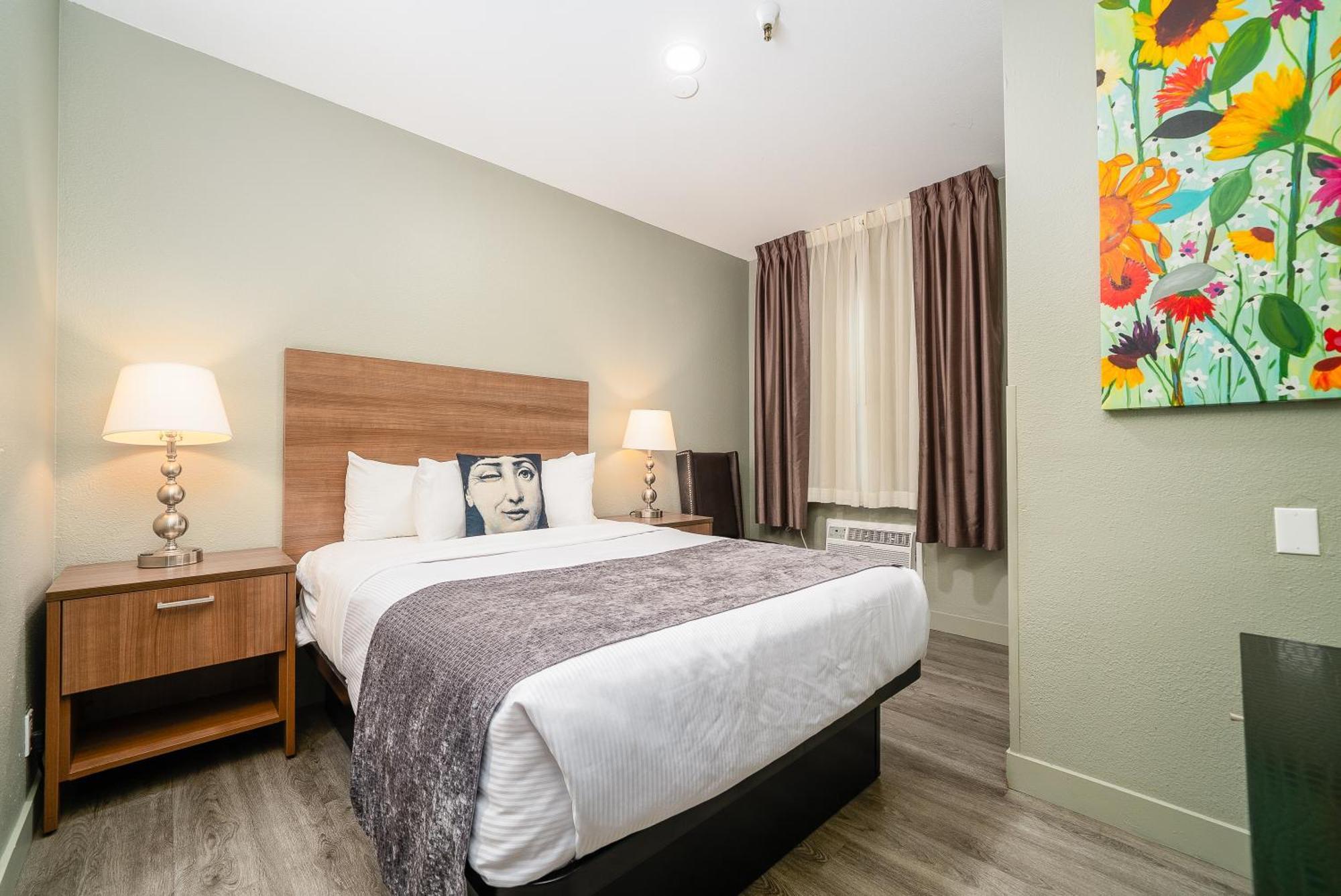 Urban Boutique Hotel- Little Italy, Downtown San Diego
