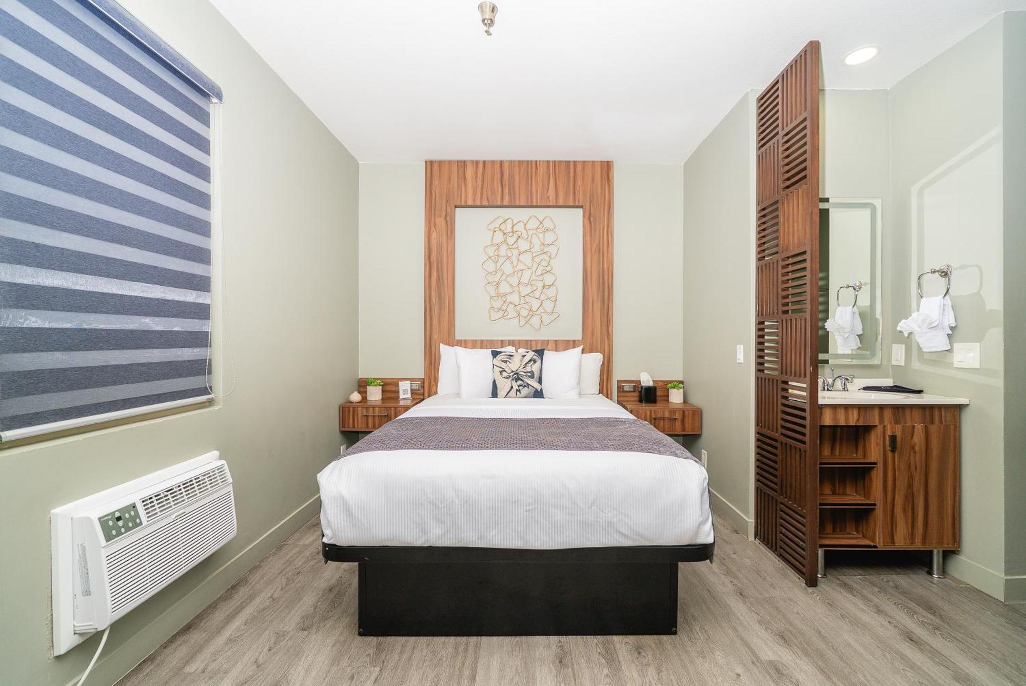Urban Boutique Hotel- Little Italy, Downtown 3* San Diego