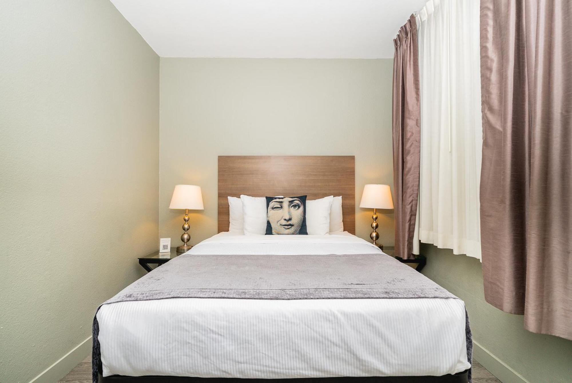 Urban Boutique Hotel- Little Italy, Downtown Hotel 3*