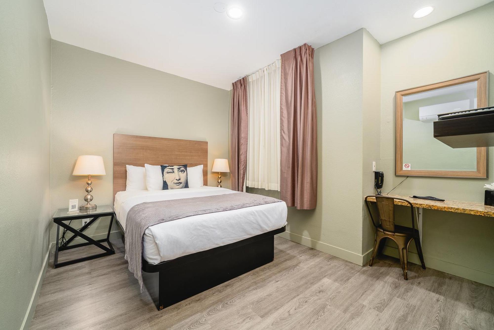 Urban Boutique Hotel- Little Italy, Downtown San Diego