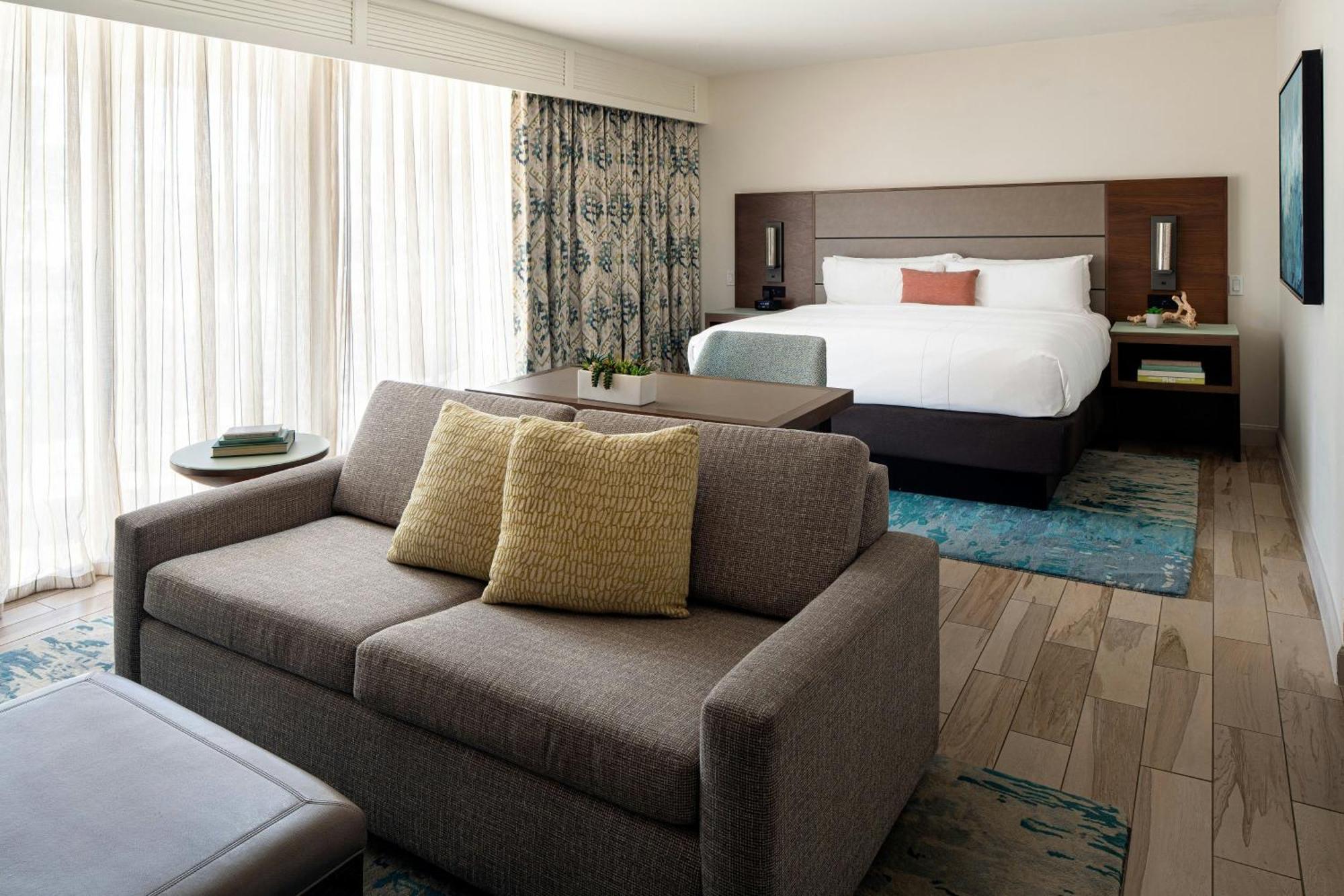 Resort Coronado Island Marriott & 4*