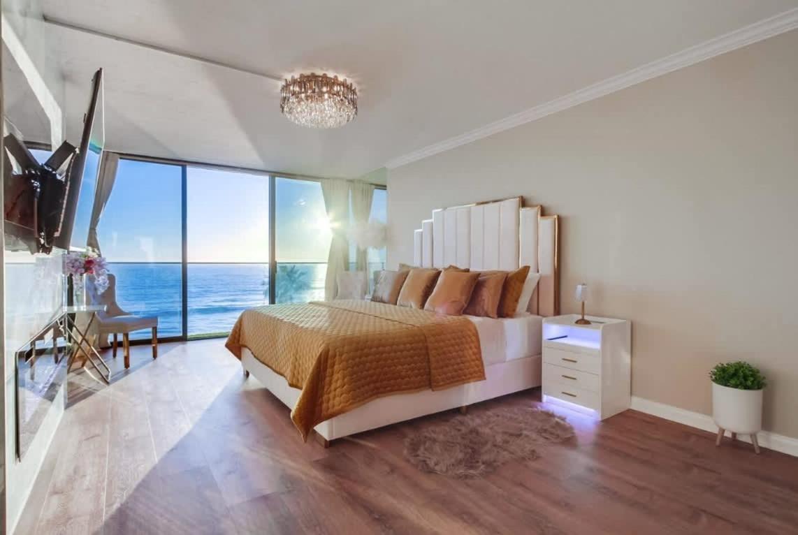 Panoramic Ocean Views & Boardwalk Access Holiday home *