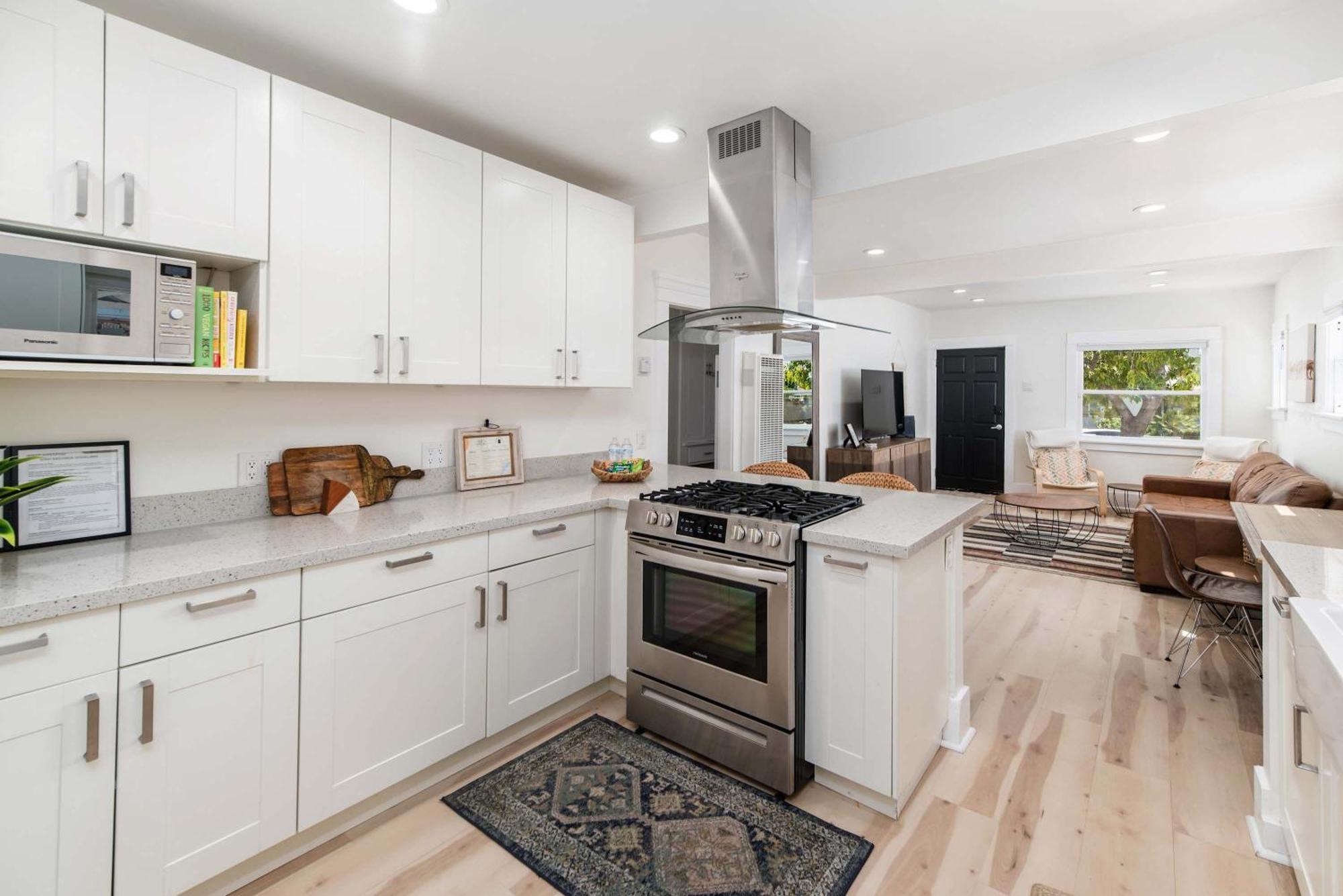 Modern Gem In North Park *