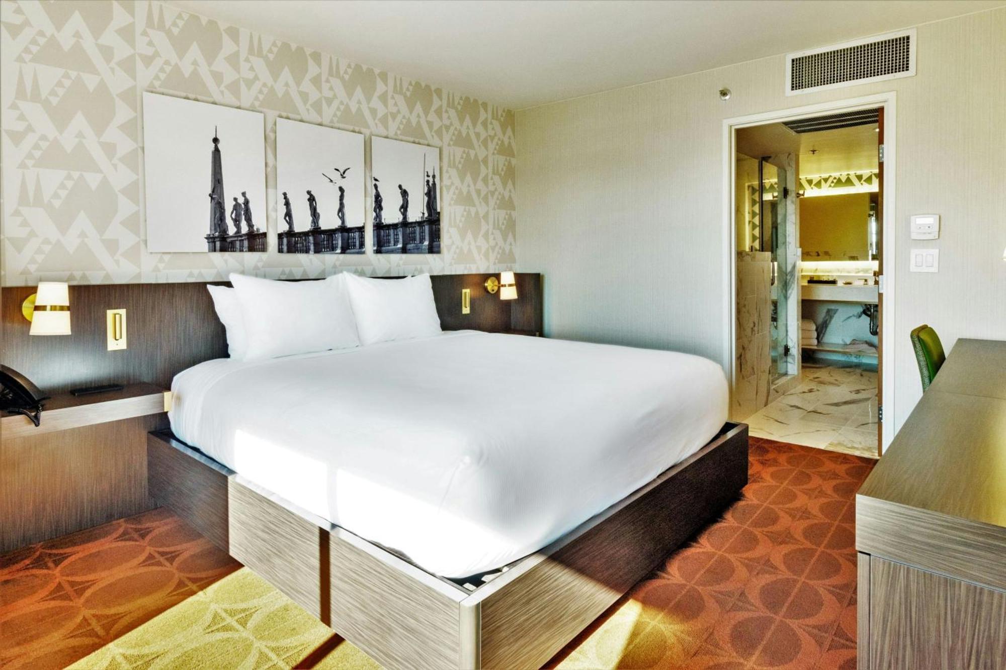 The Little Italy Downtown Hotel 4*
