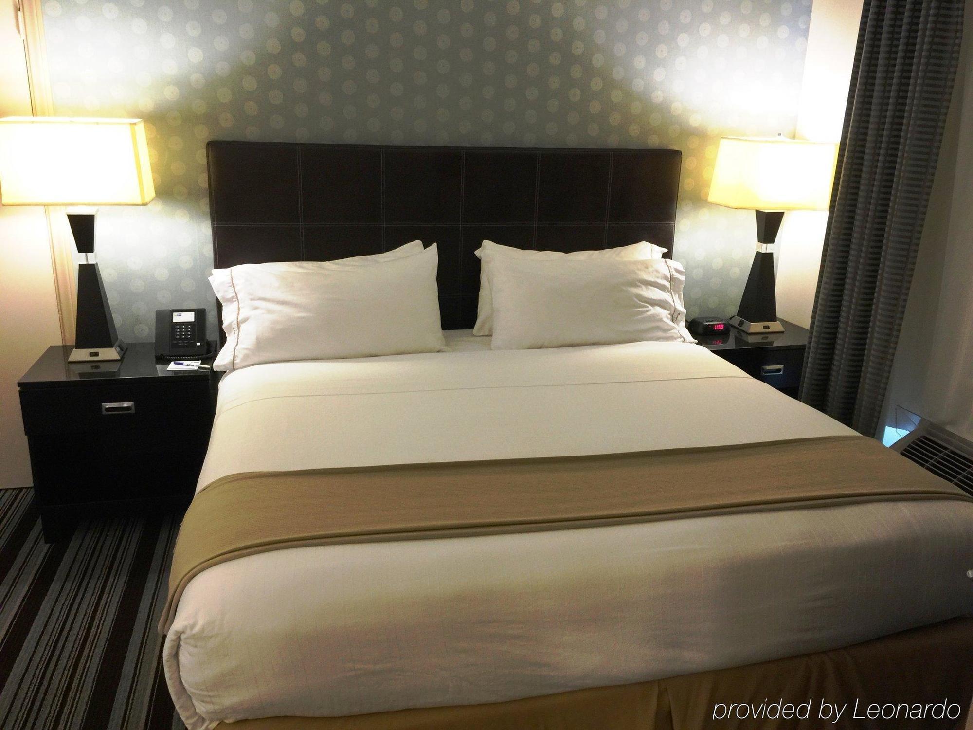 Hotel Express Airport-old Town By Ihg San Diego