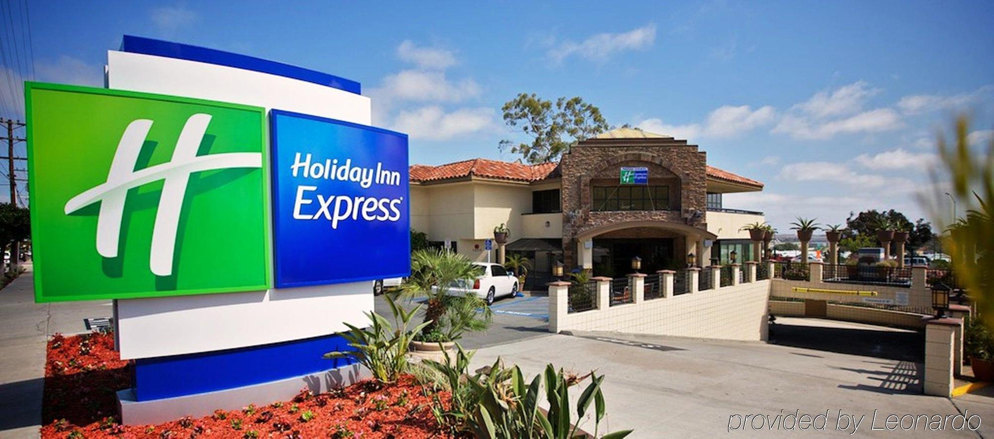 Express Airport-old Town By Ihg 2*