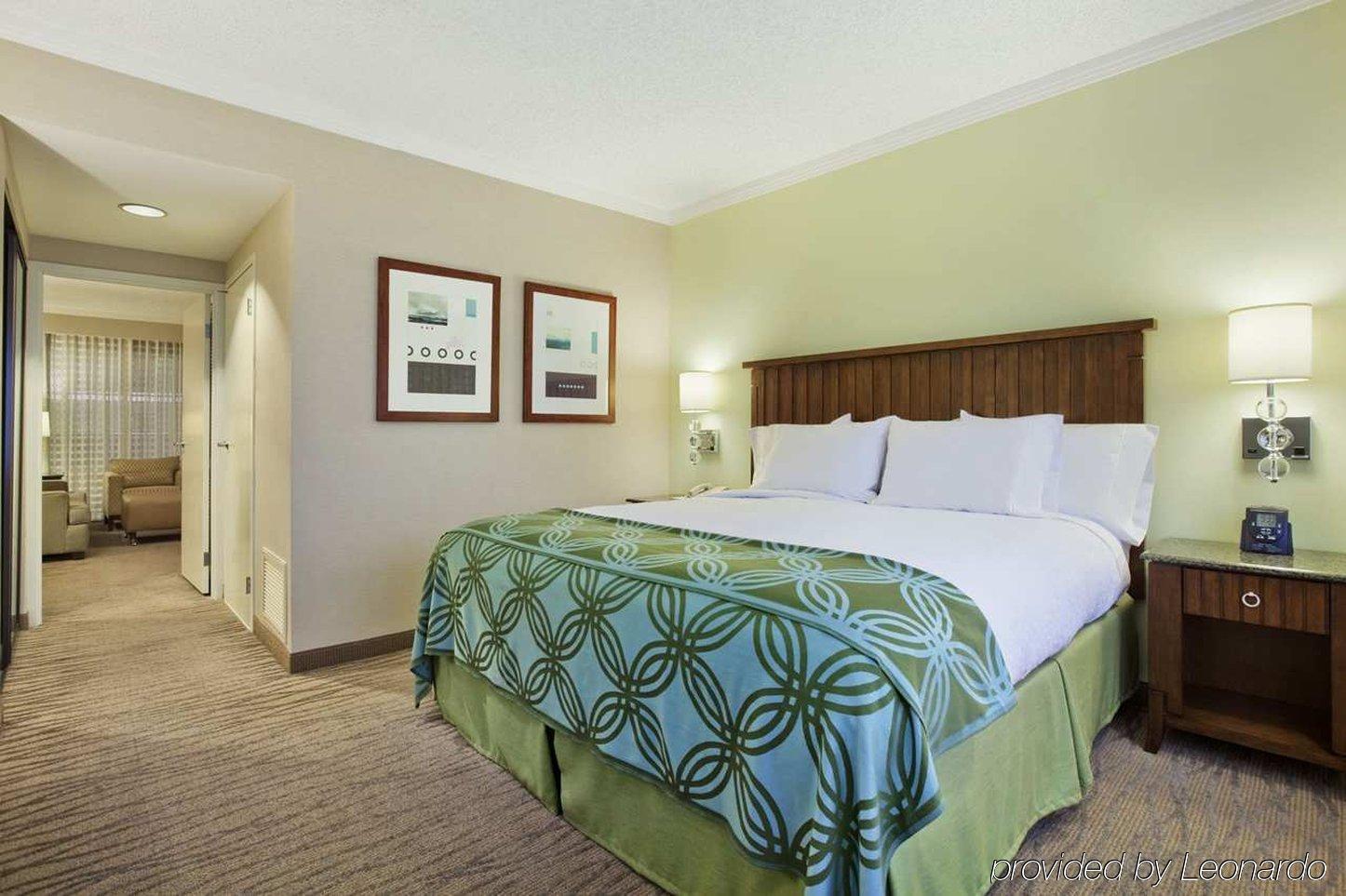 Hotel Embassy By Hilton La Jolla San Diego