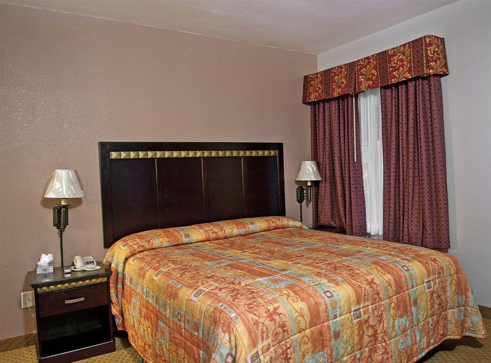 Downtown Motel 2*
