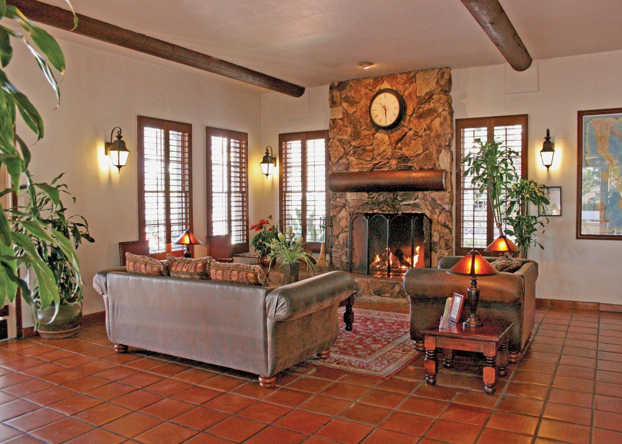 Hotel Western Hacienda Old Town 3*