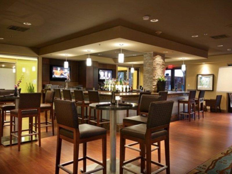 Hotel Embassy By Hilton La Jolla San Diego