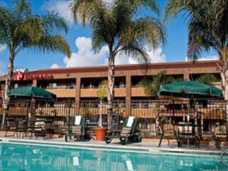 Motel 6 - Mission Valley San Diego