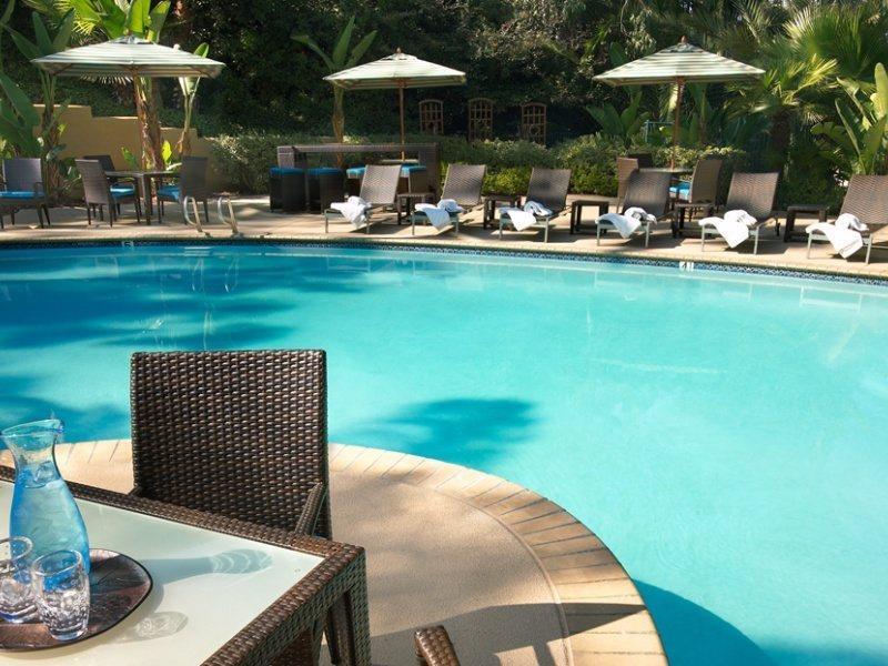 Hotel Doubletree By Hilton Circle 3*
