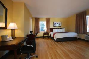 Baymont By Wyndham Downtown