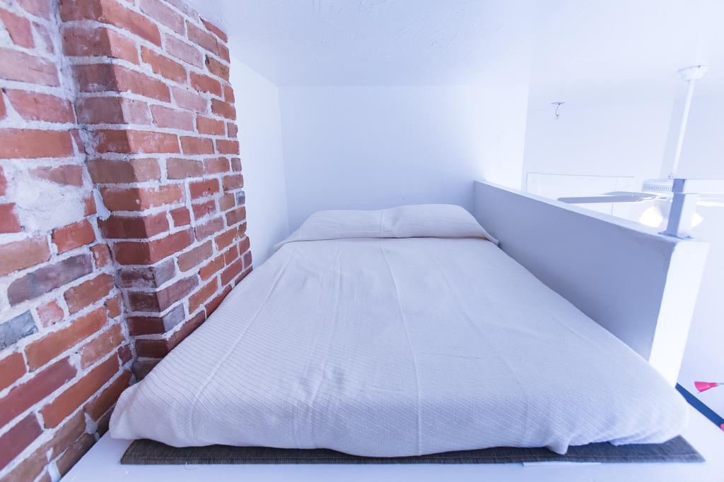 Vantaggio Suites