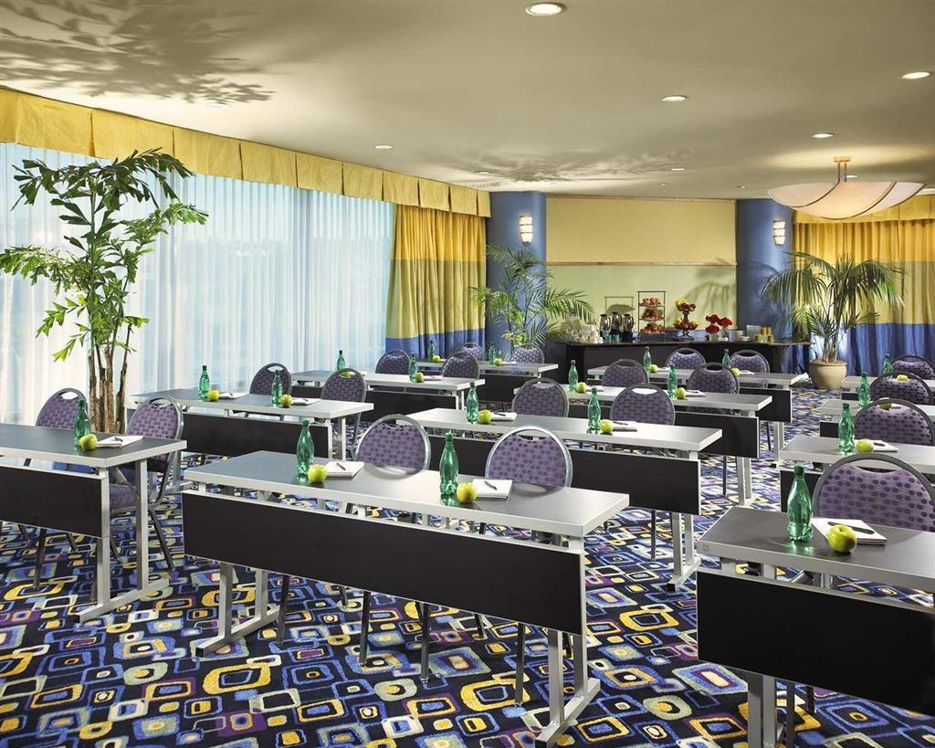 Hotel Doubletree By Hilton Circle San Diego