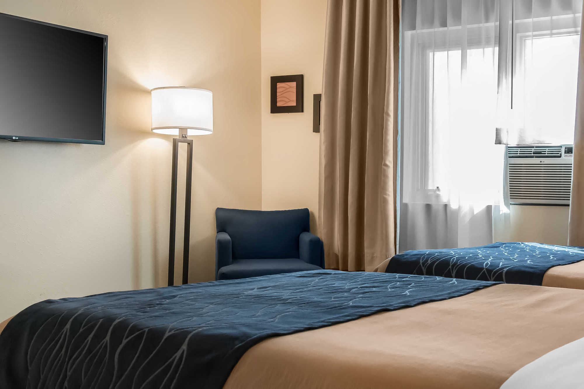 Comfort Gaslamp Convention Center 3*