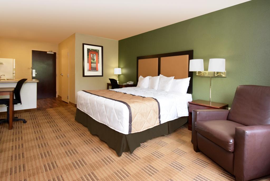 Hotel Extended America - - Circle