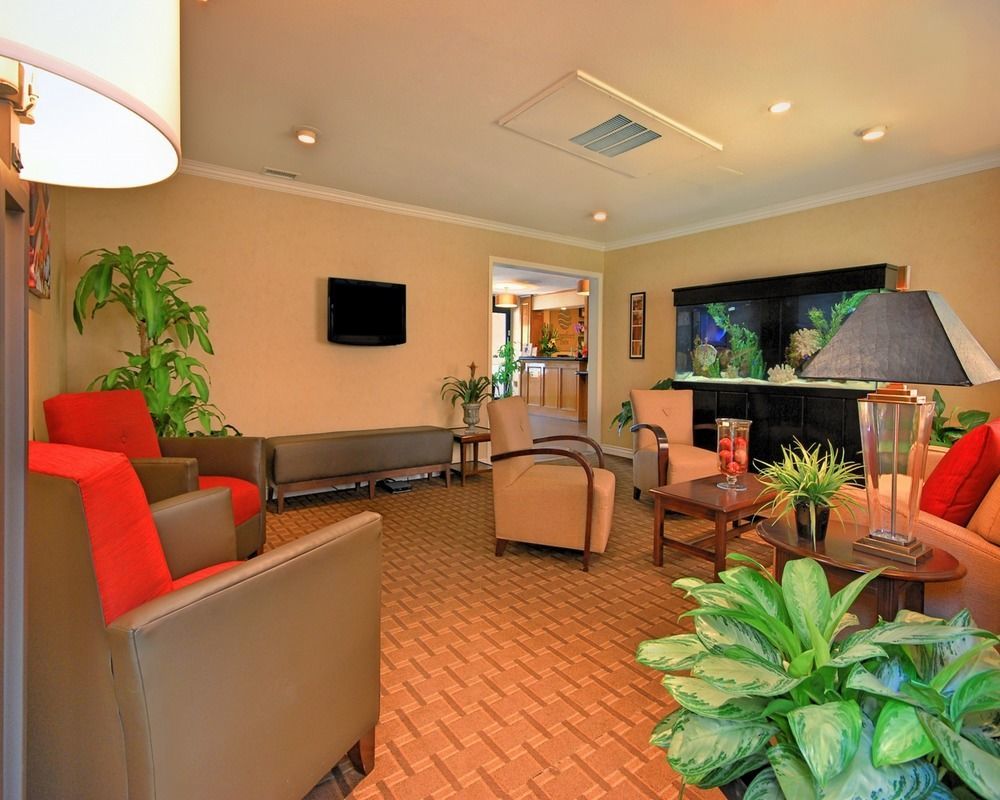 Comfort Gaslamp Convention Center 3*