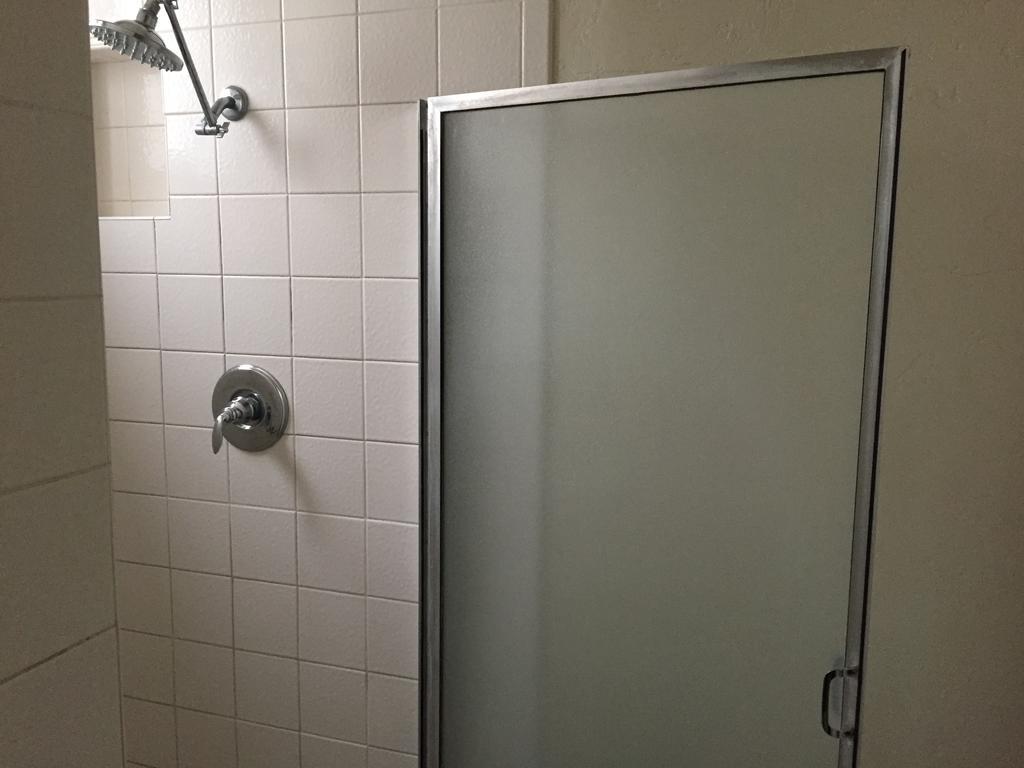 Gaslamp Quarter Inn 2*