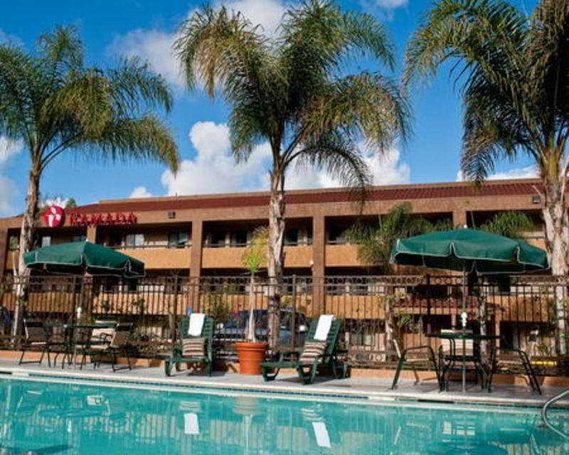 Motel 6 - Mission Valley 2*