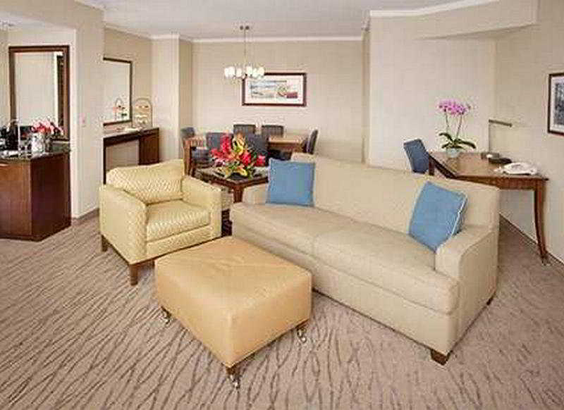 Embassy By Hilton La Jolla 4* San Diego