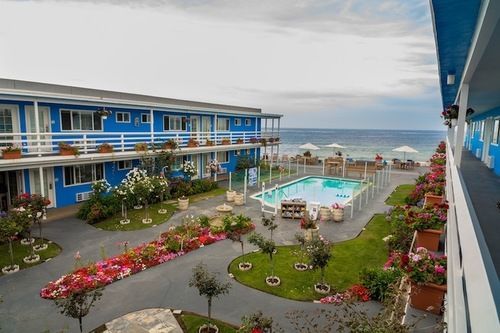 The At Sunset Cliffs Hotel