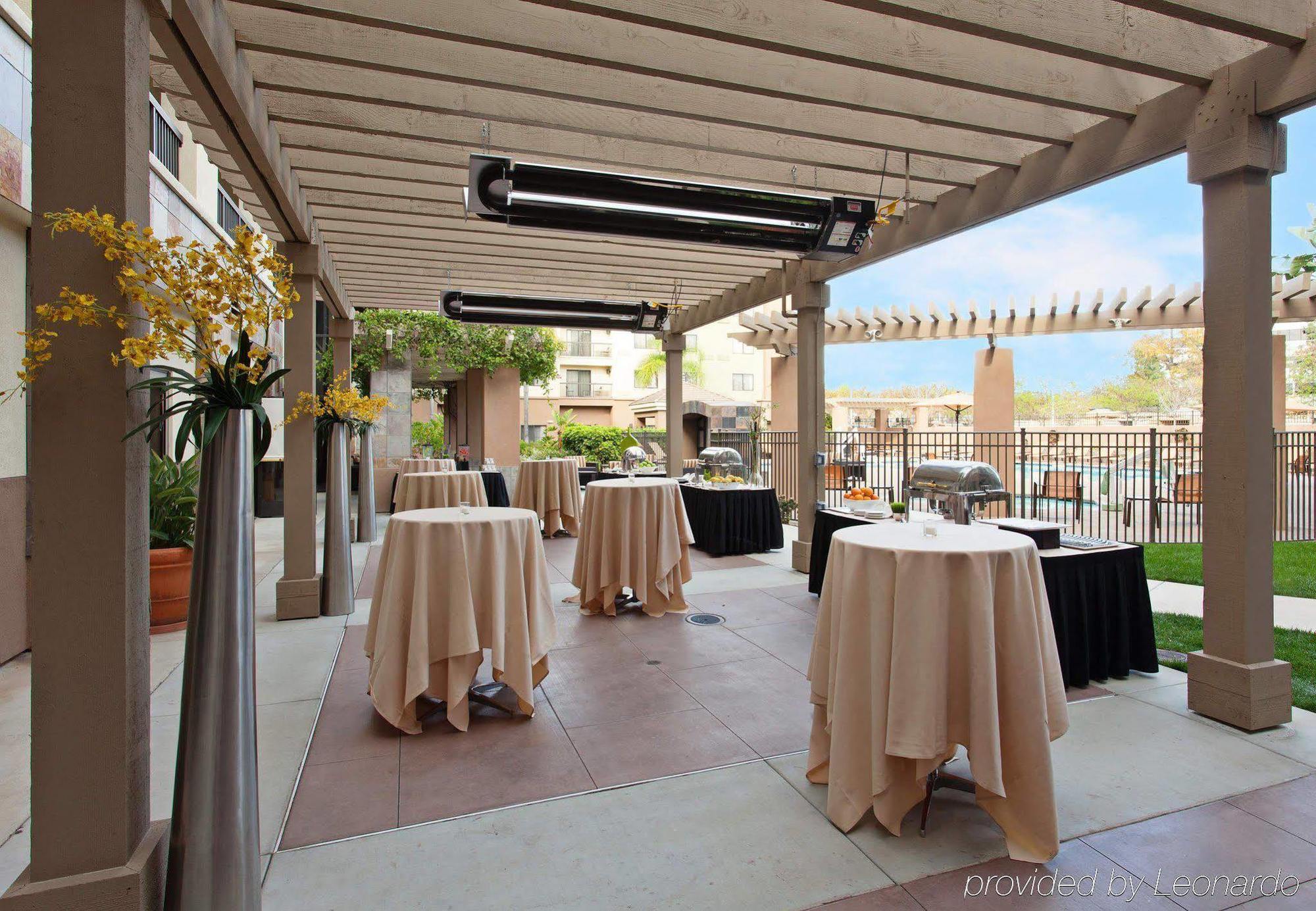 Courtyard - Outdoor Pool, Bar & Restaurant