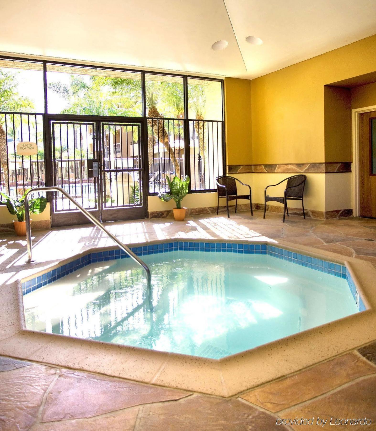 Hotel Courtyard By Marriott Sorrento Valley 3*