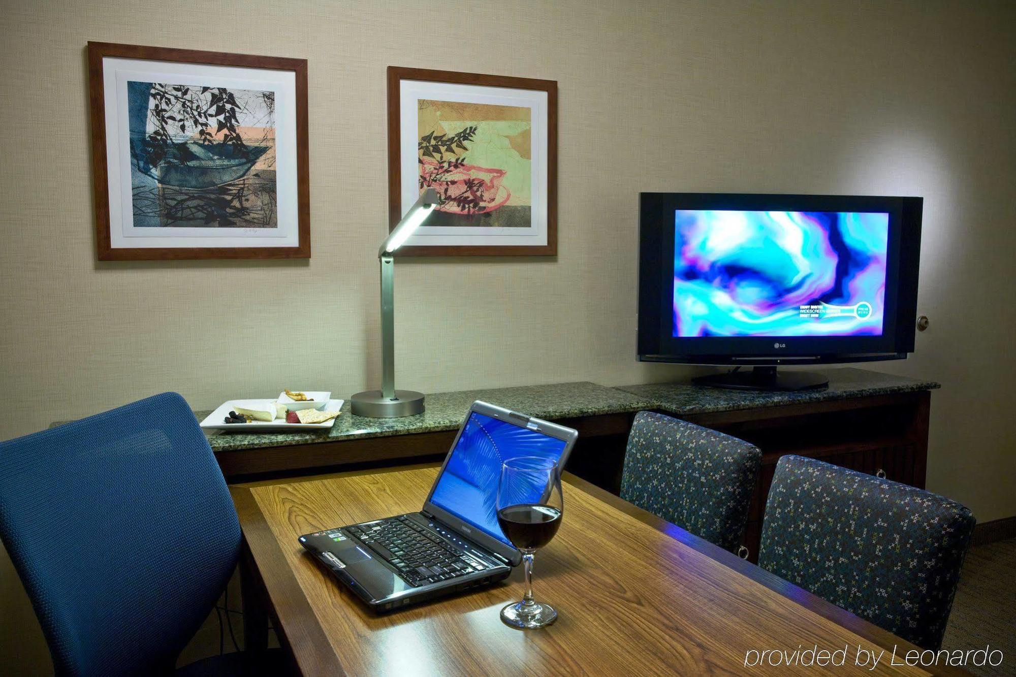 Hotel Embassy By Hilton La Jolla San Diego