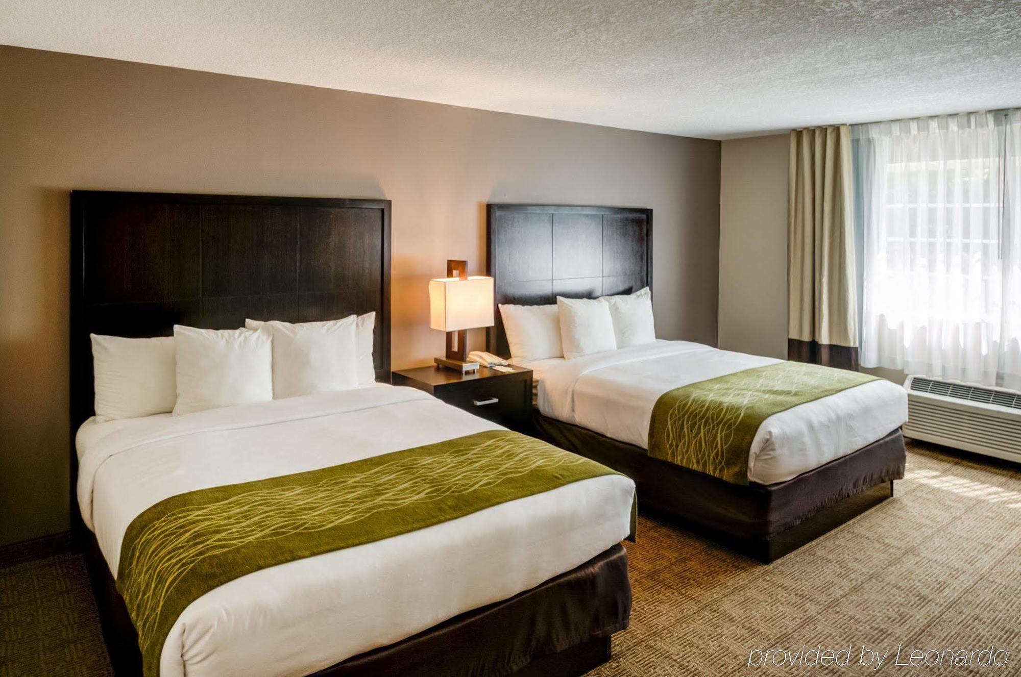 Hotel Western & Zoo -seaworld Area