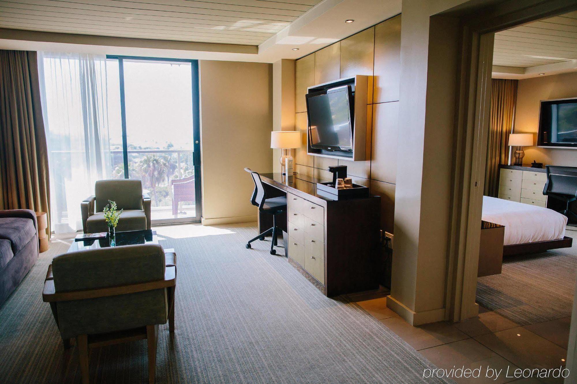La Jolla, Curio Collection By Hilton Hotel