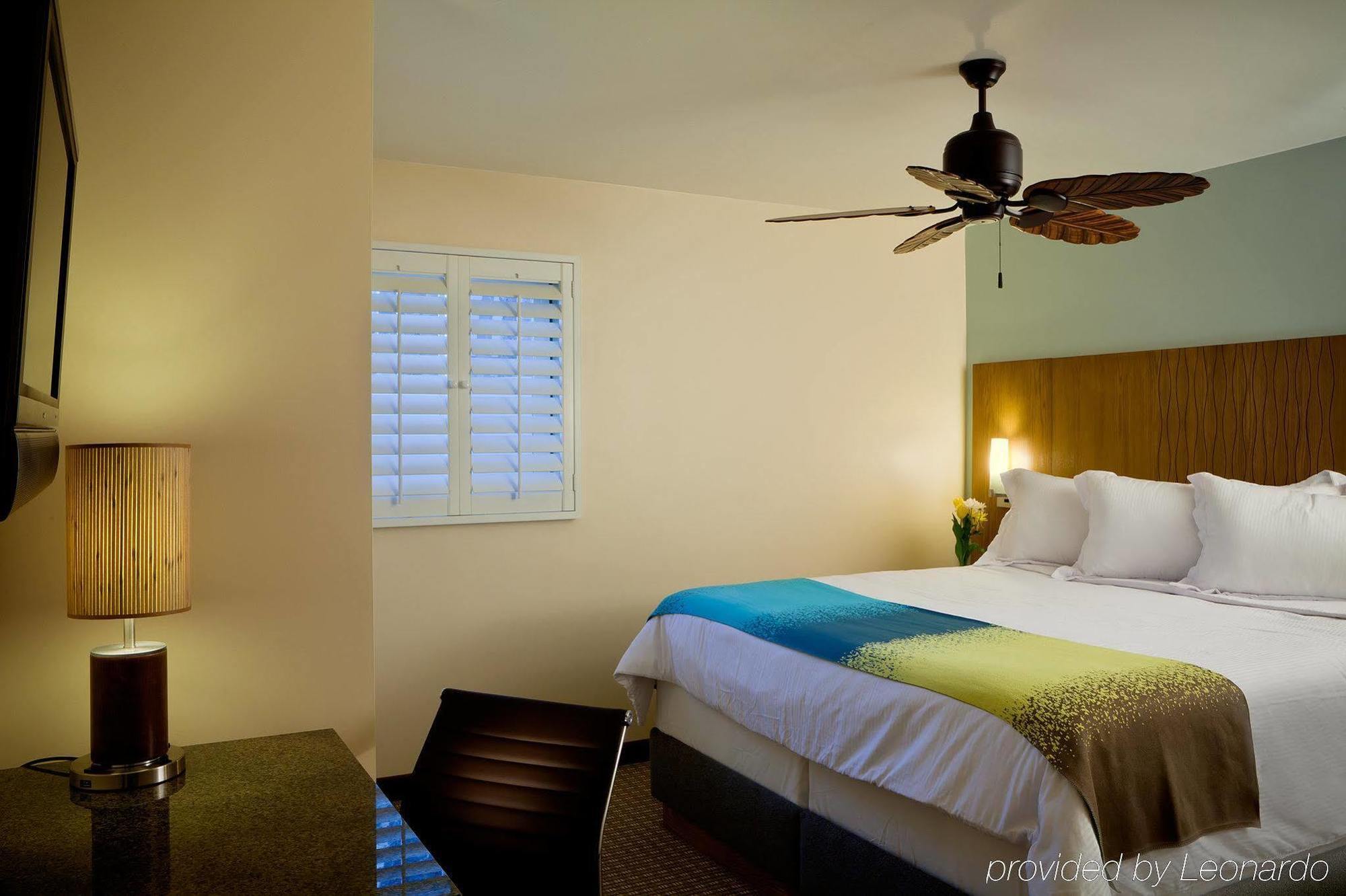 Pb Surf Beachside Motel San Diego