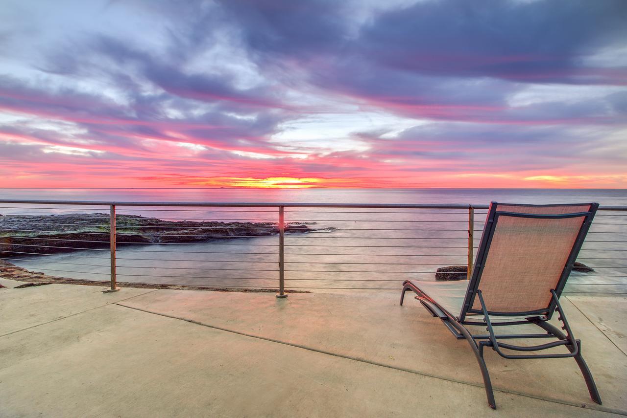 The At Sunset Cliffs