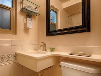 Western Downtown 3*