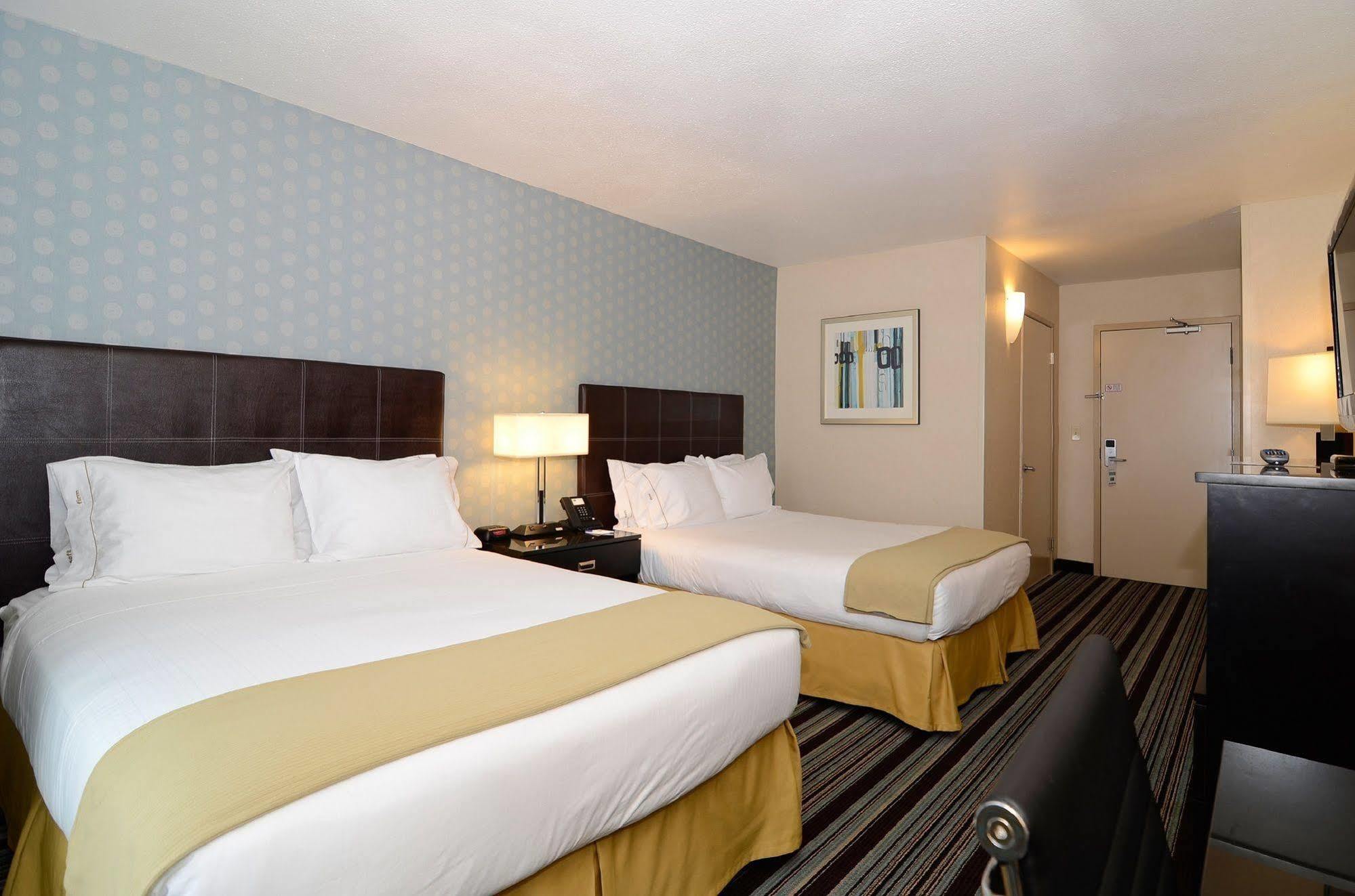 Express Airport-old Town By Ihg 2* San Diego