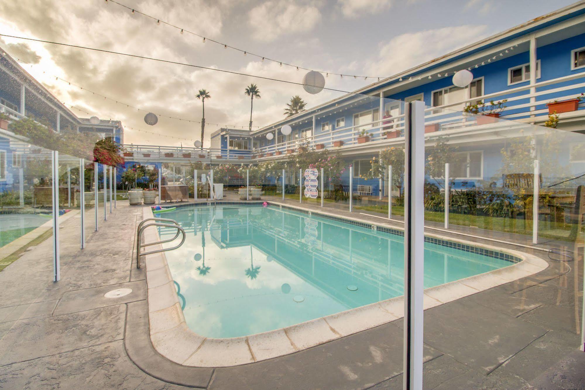 The At Sunset Cliffs Hotel 3*