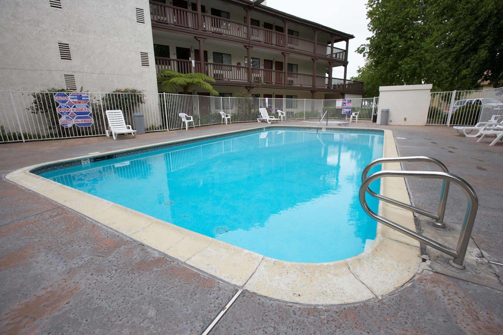 Ez 8 South Bay Motel San Diego