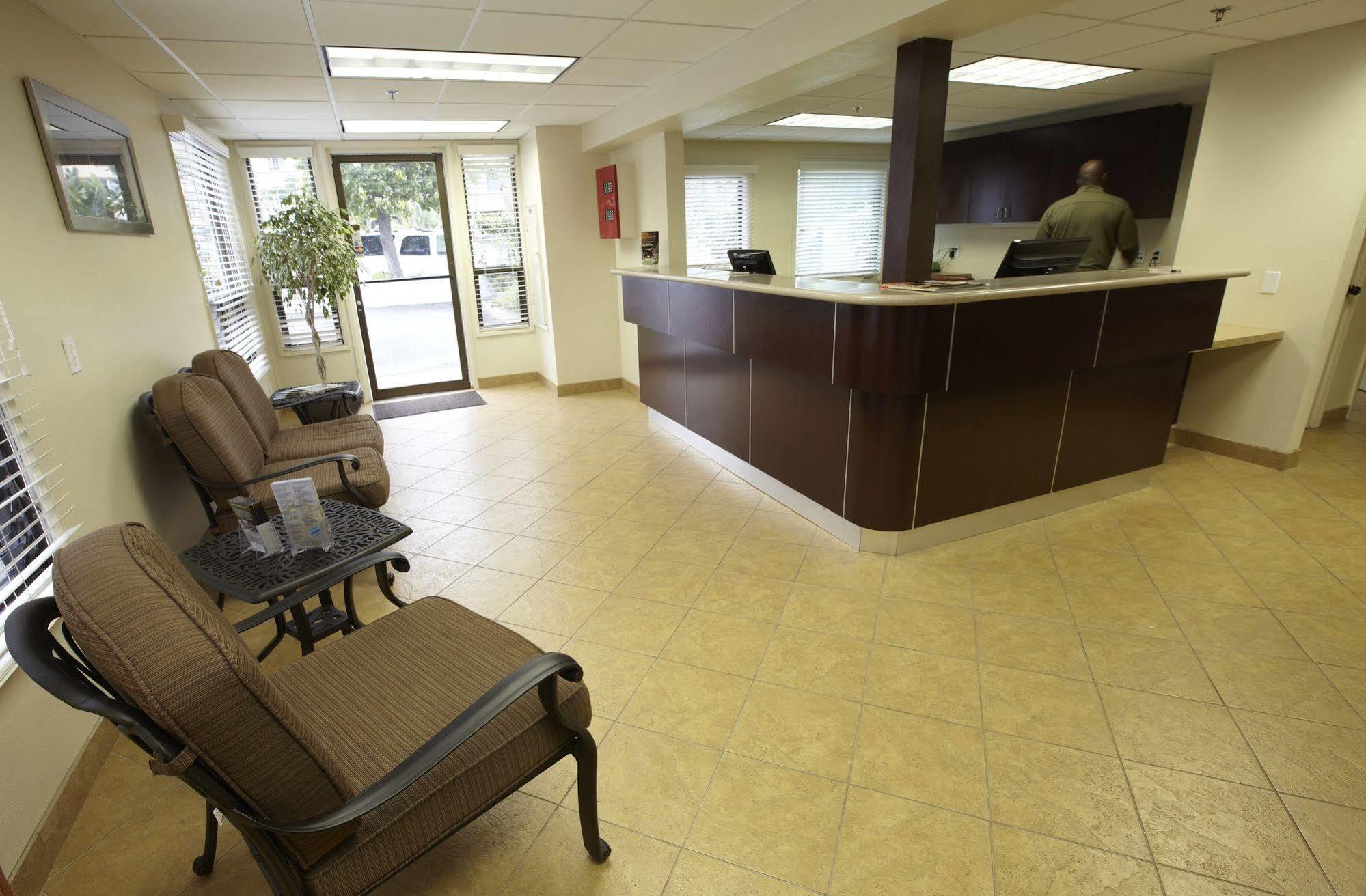 Riverleaf Inn Mission Valley