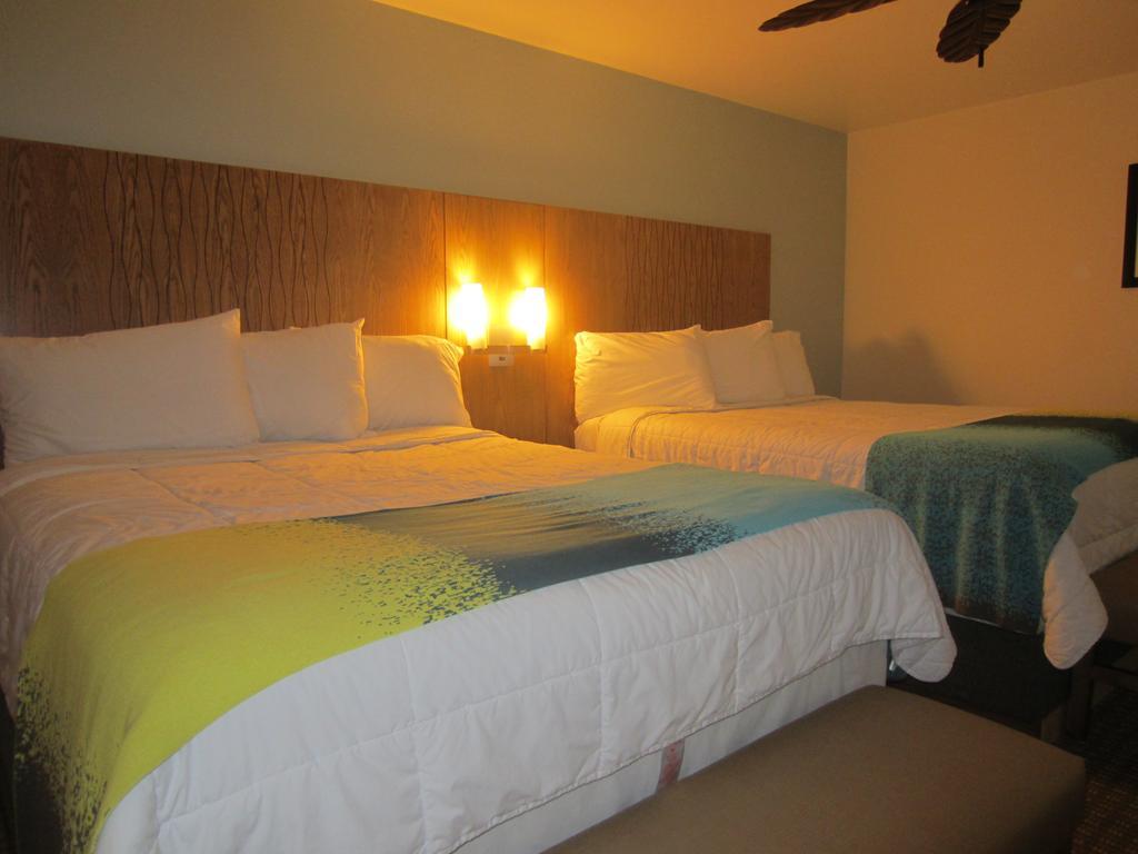 Pb Surf Beachside Motel San Diego