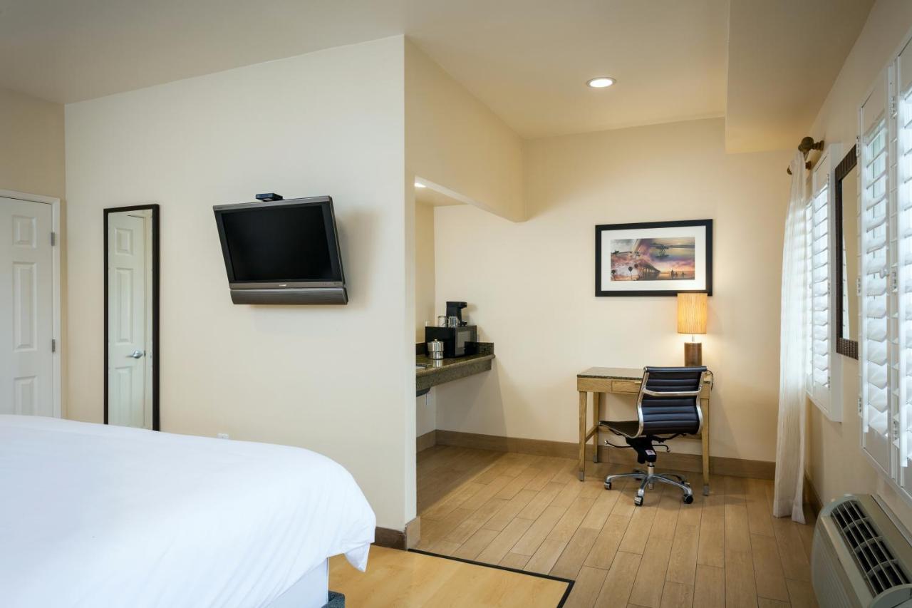 Motel Pb Surf Beachside 2*